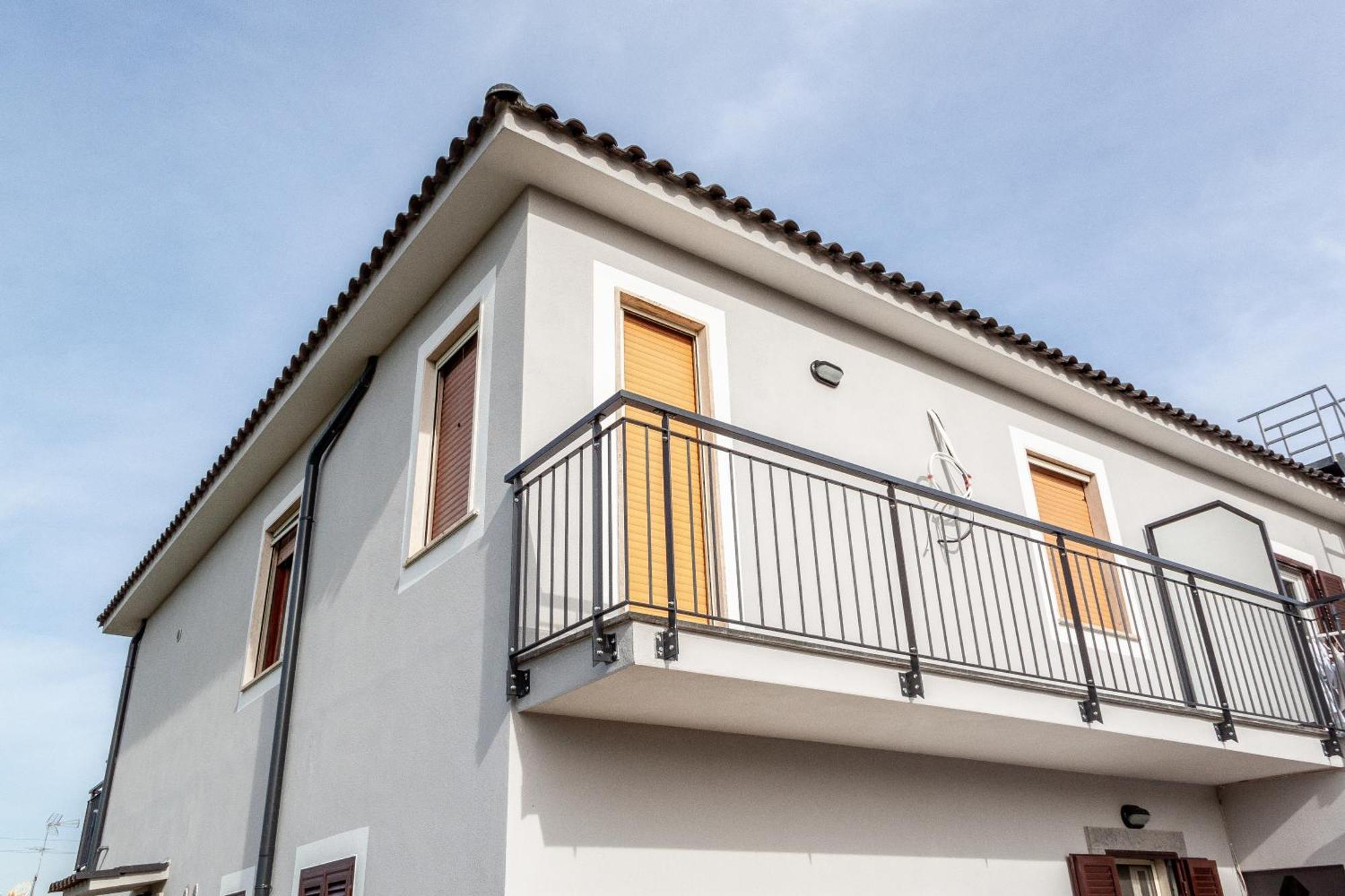 A Casa Di Marco Guesthouse - Apt Di Ciampino E Stazione Per Roma Marino Ngoại thất bức ảnh