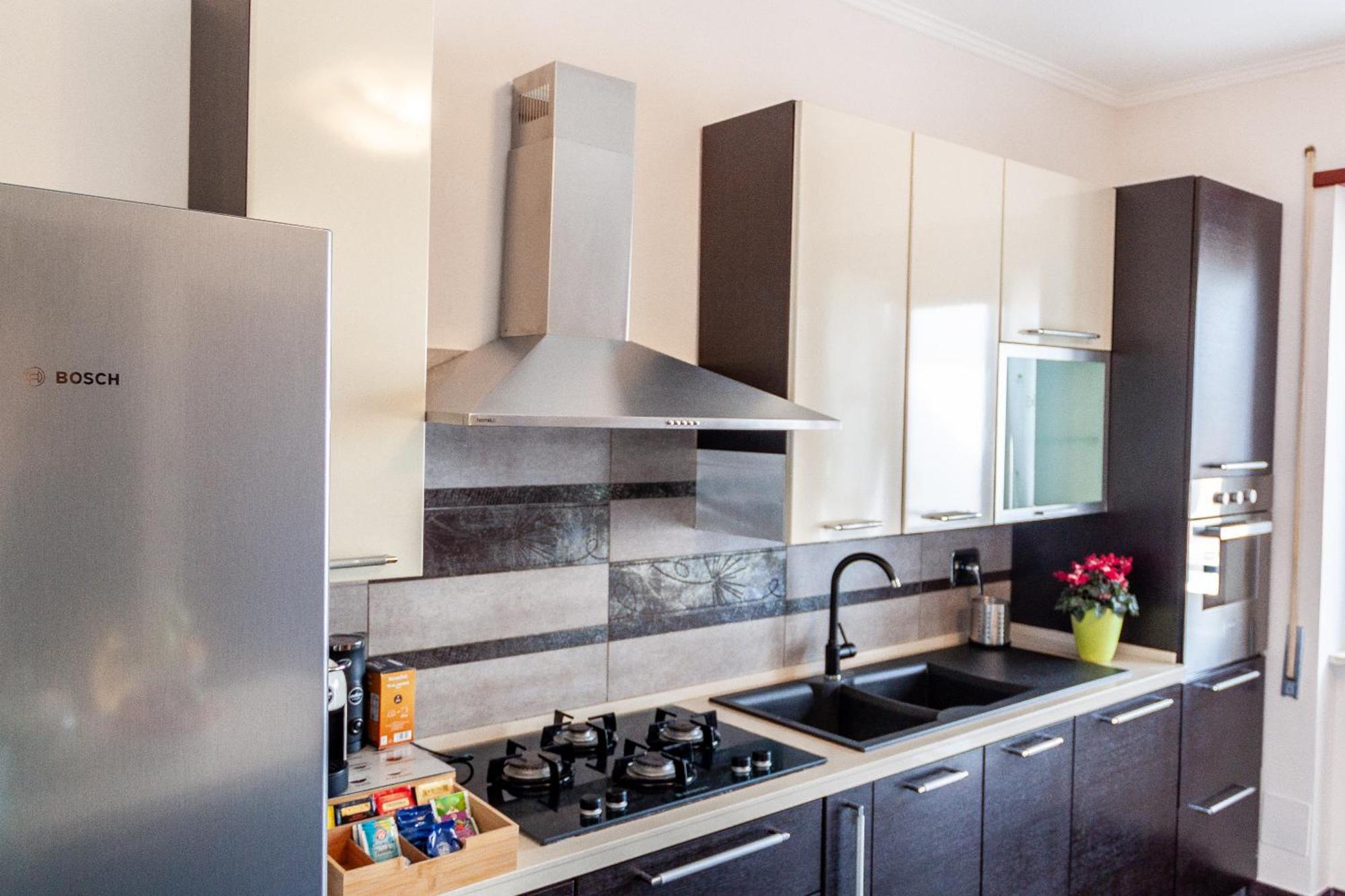 A Casa Di Marco Guesthouse - Apt Di Ciampino E Stazione Per Roma Marino Ngoại thất bức ảnh